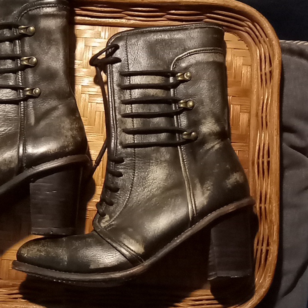 Bed Stu "Jade" Boots Size 8.5